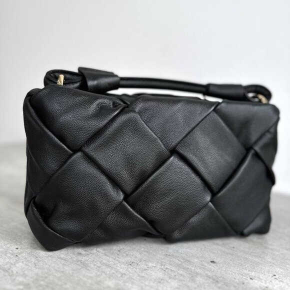 Shoulder Bags - Picture 1 of 10